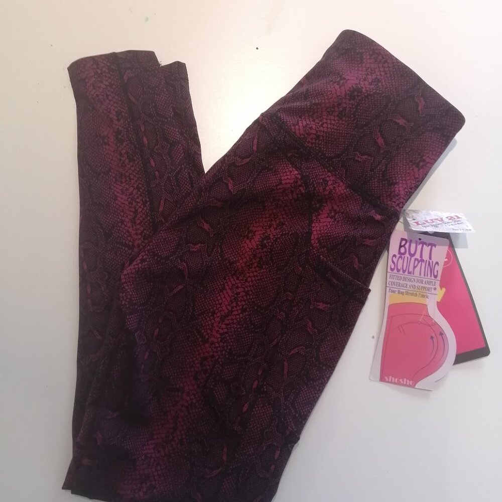 NWT leggings